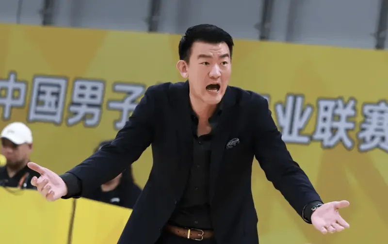爱游戏体育官方网站-王博：上海比我们更渴望冠军戒指，他们距上次夺冠过了24年